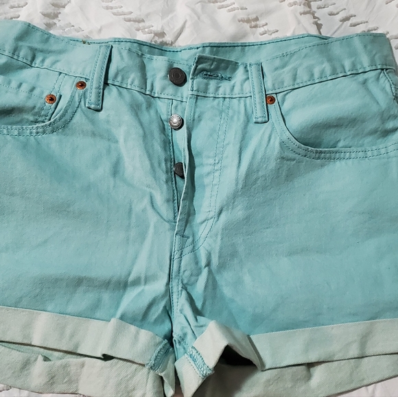 Levi's shorts - Picture 1 of 4